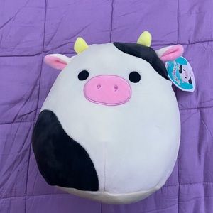 Connor the cow 8” squishmallow! NWT